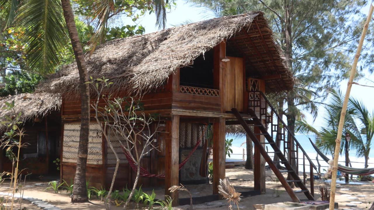 Watermusic Arugam Bay Hotel Ngoại thất bức ảnh